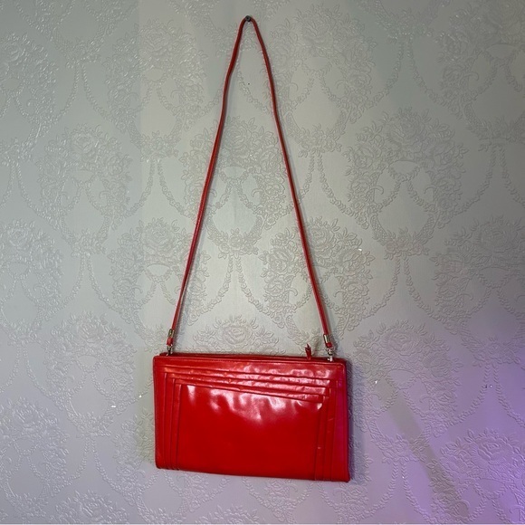 Vintage Handbags - Elegant Red Women's Shoulder Bag Vintage Phillippe red clutch